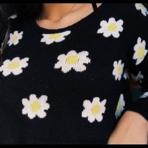 Daisy crop top Sweater